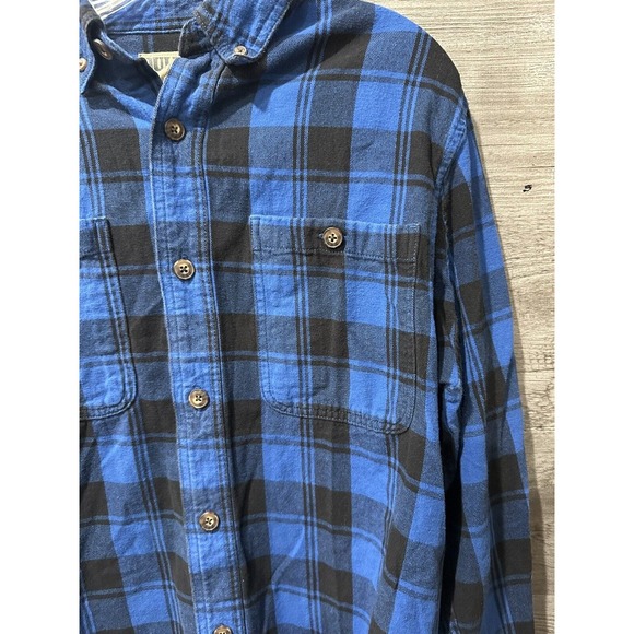 Duluth Trading Shirt Mens Medium Trim Fit Blue Black Plaid Button Down Flannel - Picture 2 of 8